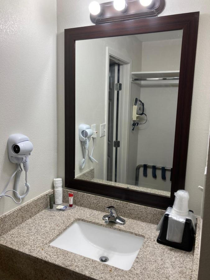 The Hotel אורנג' מראה חיצוני תמונה